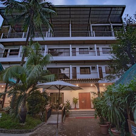 Jurias Garden Hotel El Nido Bagian luar foto