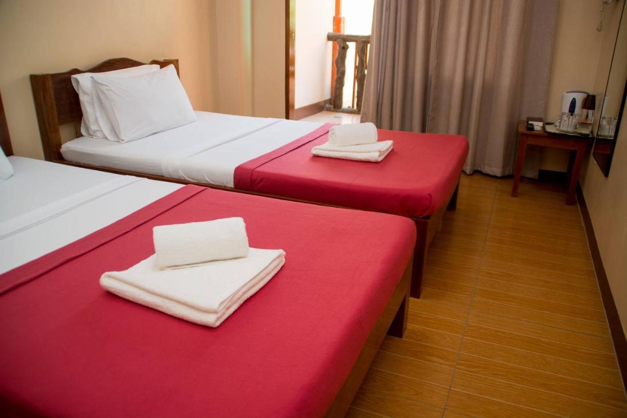 Jurias Garden Hotel El Nido Bagian luar foto