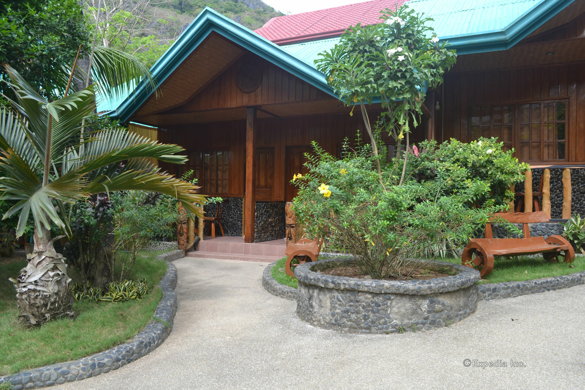 Jurias Garden Hotel El Nido Bagian luar foto